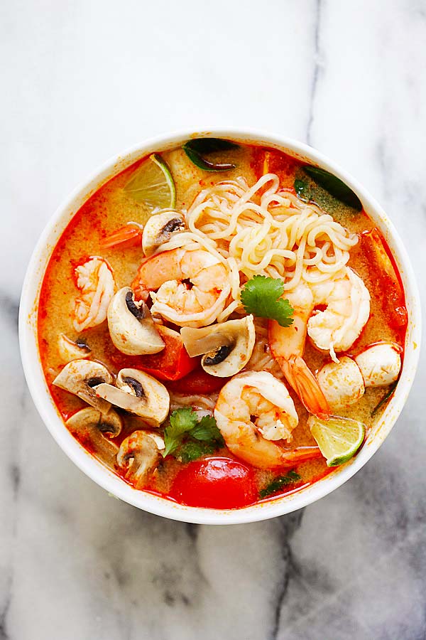 mushroom and shrimp noodle bowls