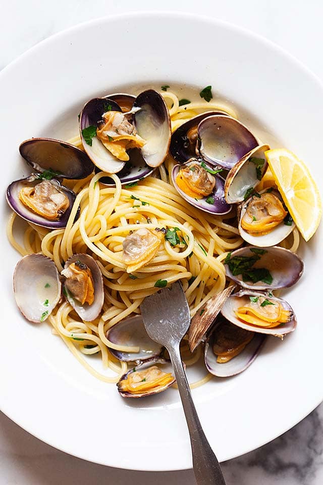 Spaghetti alle Vongole - Spaghetti with Clams - Rasa Malaysia