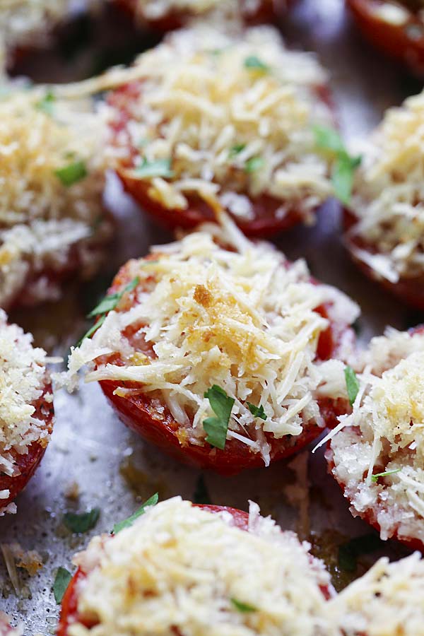 Garlic Parmesan Baked Tomatoes (The Best Recipe!) - Rasa ...