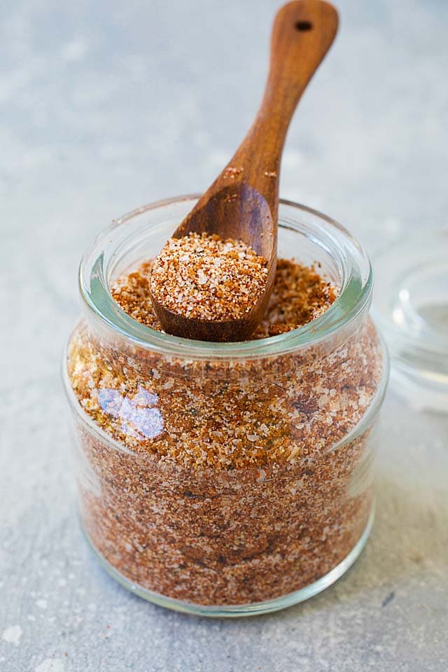 DIY dry rub for ribs in a bowl.