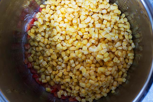 Frozen sweet corn in the Instant Pot