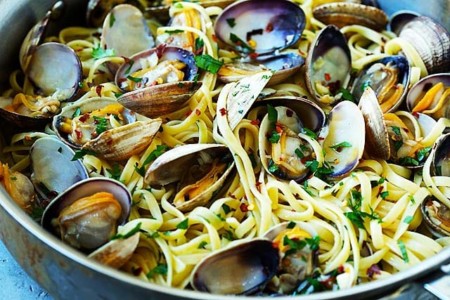 Spicy Clam Pasta - Rasa Malaysia