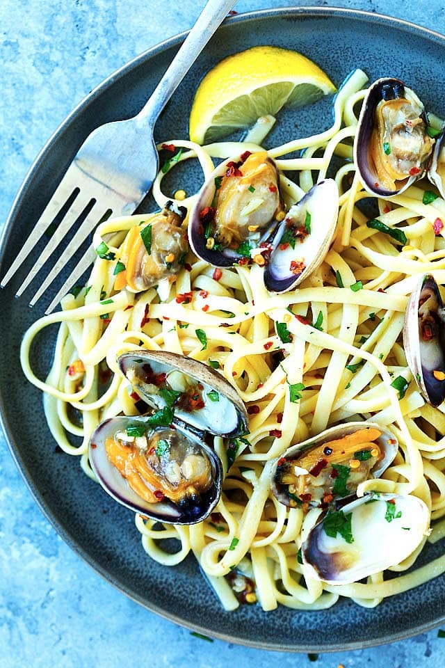 Top down shot of linguine alle vongole.