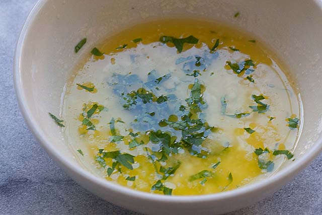 Garlic butter sauce is great for fish recipes. It's made with melted unsalted butter, minced garlic, lemon juice and chopped parsley .