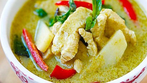 Malaysian green sales curry