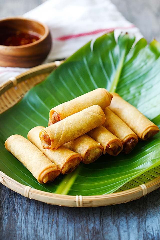 https://rasamalaysia.com/wp-content/uploads/2019/04/spring-rolls-new-2.jpg