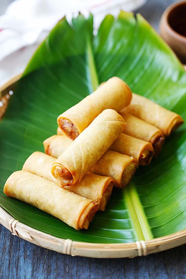 Spring Rolls (Extra Crispy and Best Recipe!) - Rasa Malaysia