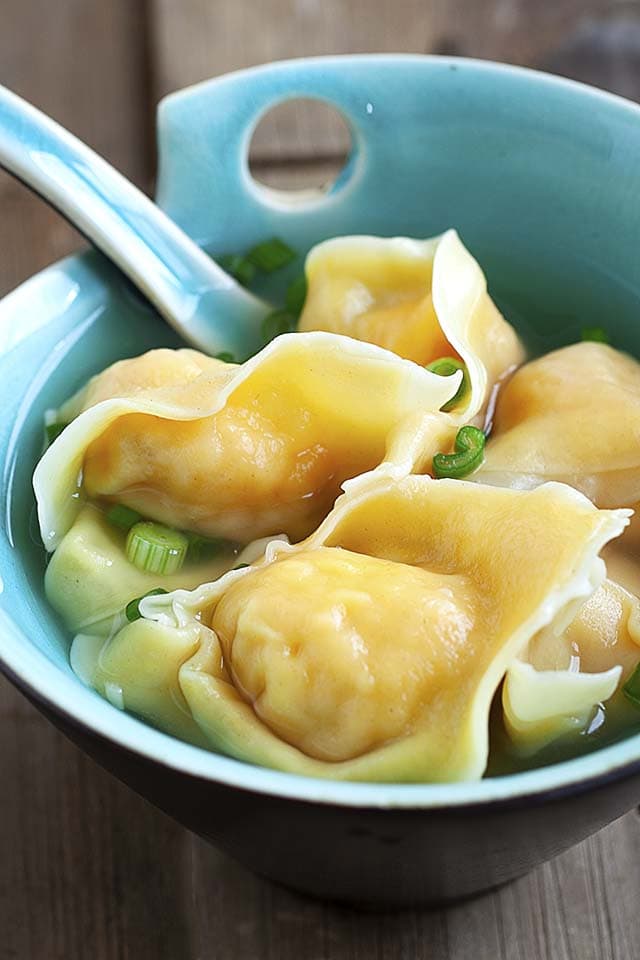 Wonton soup recipe with frozen wontons, ready to serve.