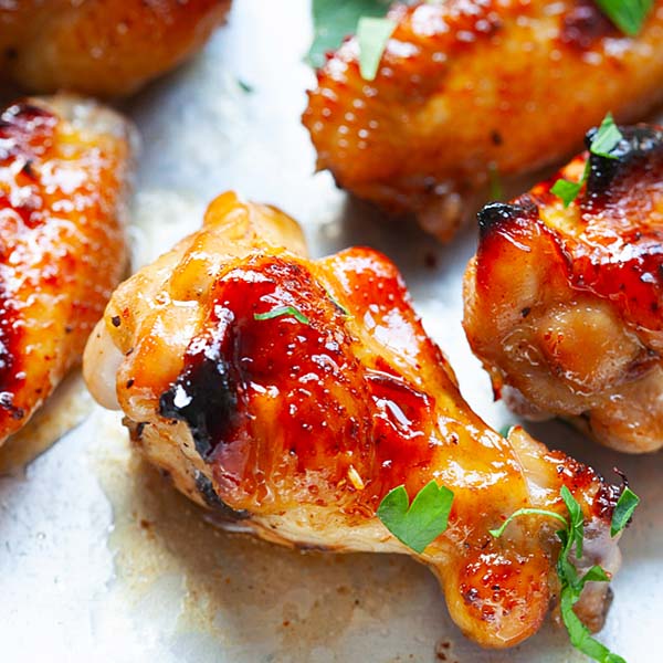 cooked chicken wings