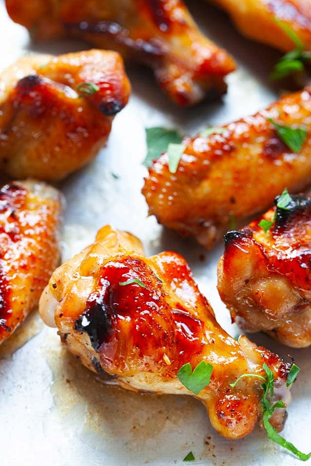 Easy baked chicken wings with crispy skin, ready to be eaten.