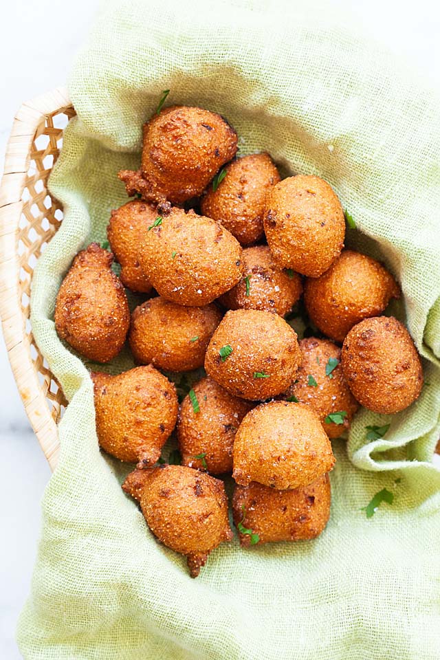 svimmelhed Sukkerrør Dømme Hush Puppies (Extra Crispy Recipe!) - Rasa Malaysia