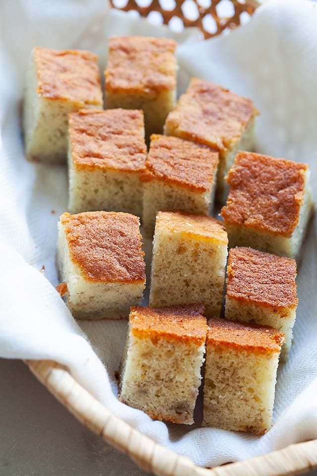 Very Moist Banana Cake - My Baking Addiction