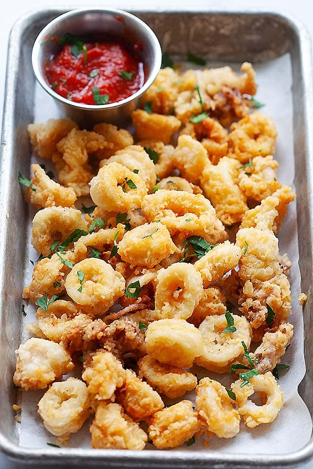 Fried calamari rings.