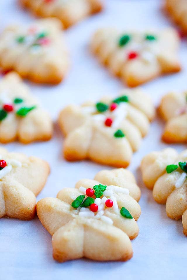 Best spritz cookies recipe made with cookie press.