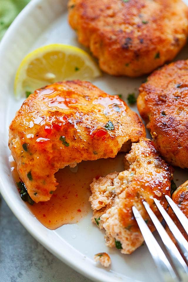 Best salmon patties served with salmon patty sauce on a serving platter.