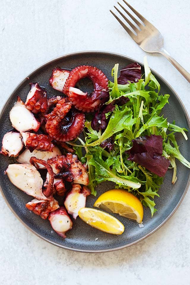 Grilled Octopus Spanish Grilled Octopus Recipe Rasa Malaysia