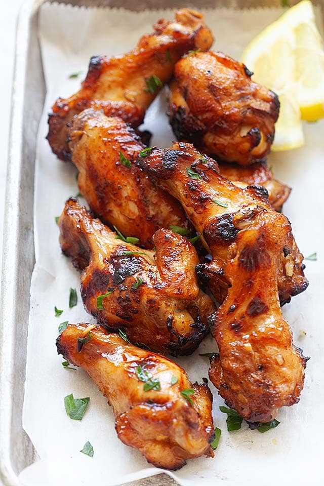 Crispy bbq wings, ready to serve.