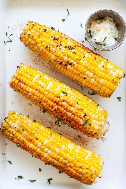 Garlic Butter Grilled Corn (Quick and Easy Recipe!) - Rasa Malaysia