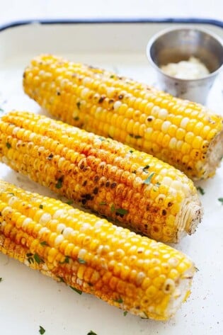 Garlic Butter Grilled Corn (Quick and Easy Recipe!) - Rasa Malaysia