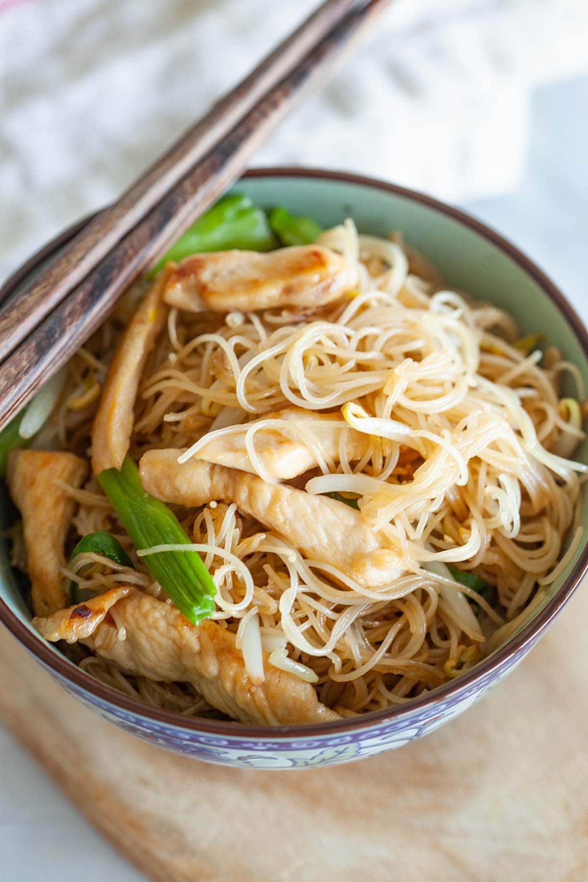 Quick Chinese-Style Vermicelli (Rice Noodles) Recipe