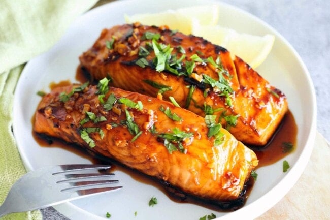 Honey Sriracha Salmon - Rasa Malaysia