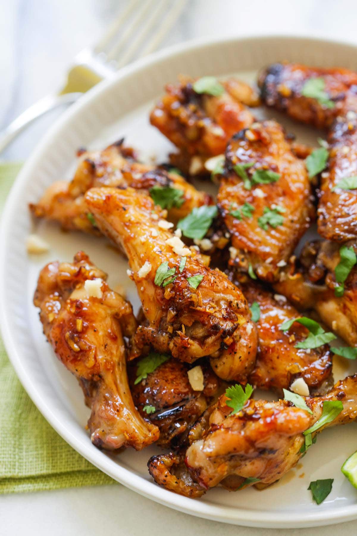 Easy and quick Asian goma chicken wings.