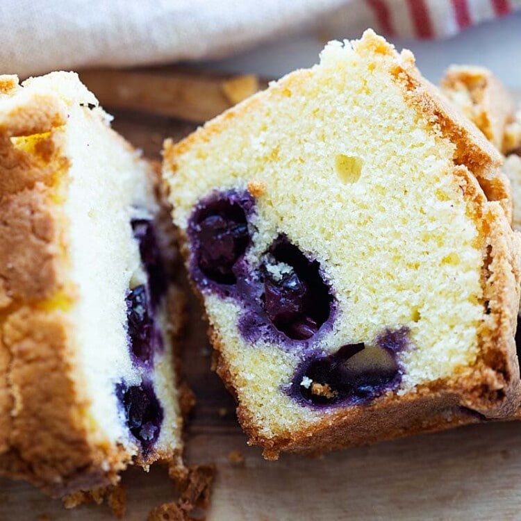 Blueberry pound cake