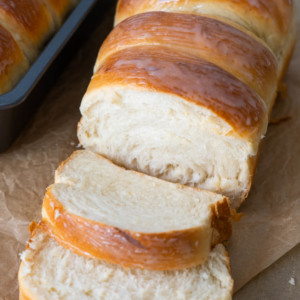 Condensed milk bread rolls