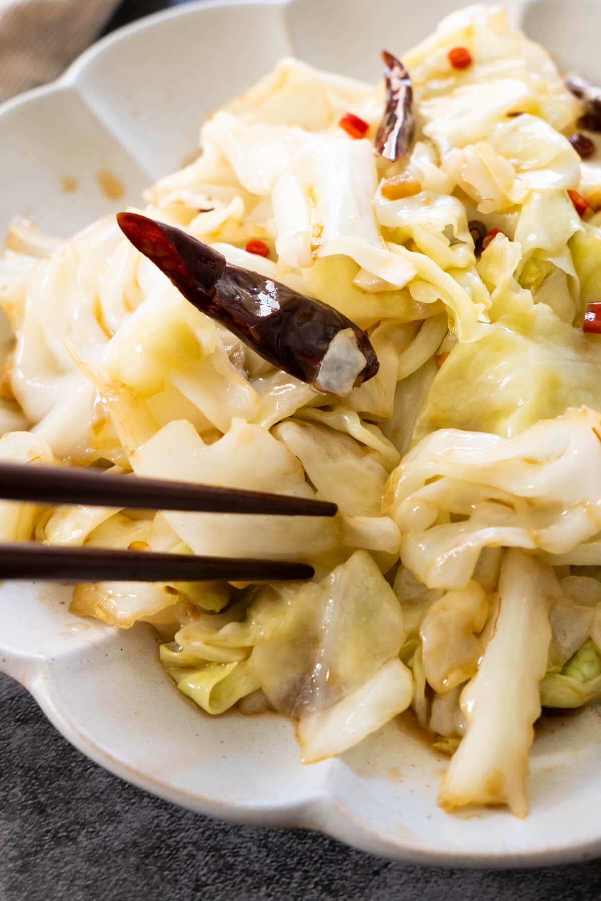 Stir-fried cabbage recipes.