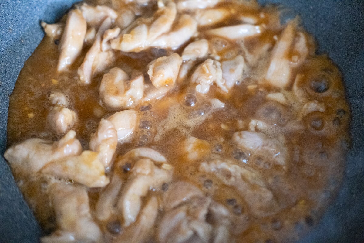 Cook the bourbon chicken with sauce