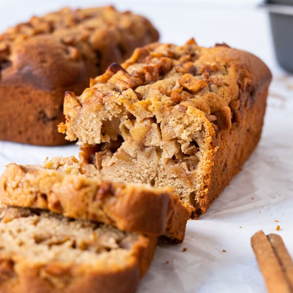 Apple Cinnamon Bread