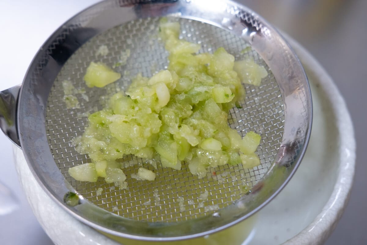 Salt the cucumber and squeeze out as much water as possible. 