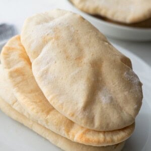 Easy homemade pita bread recipe.