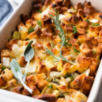 Best stuffing recipe infused with herby aroma and topped with crunchy bread.