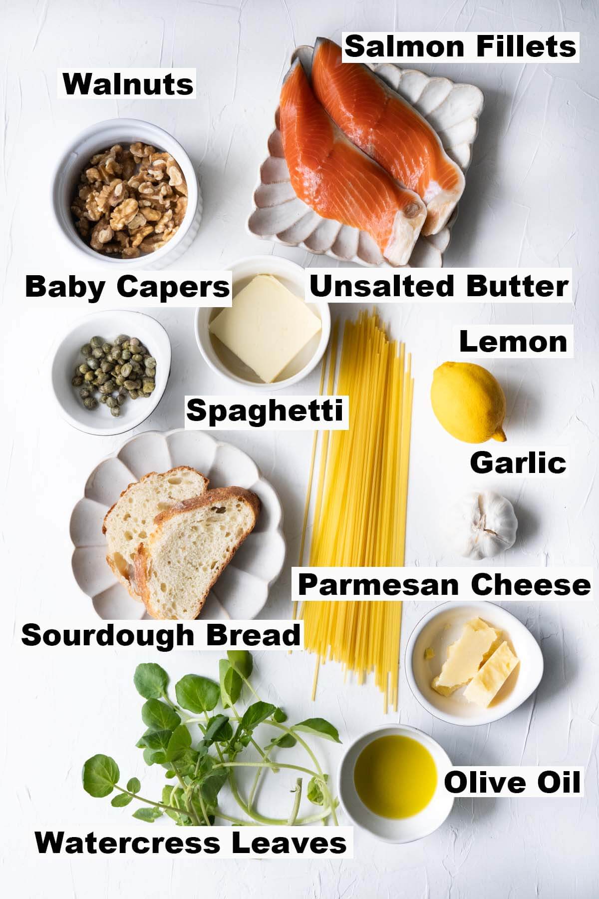 Salmon spaghetti with lemon garlic sauce ingredients. 