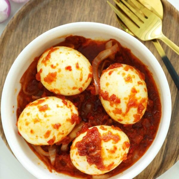 Delicious and Spicy Sambal Telur in a bowl.