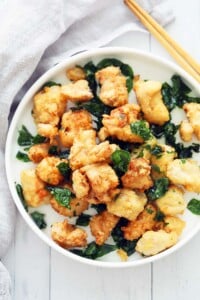 Crispy Taiwanese Popcorn Chicken ready to serve.