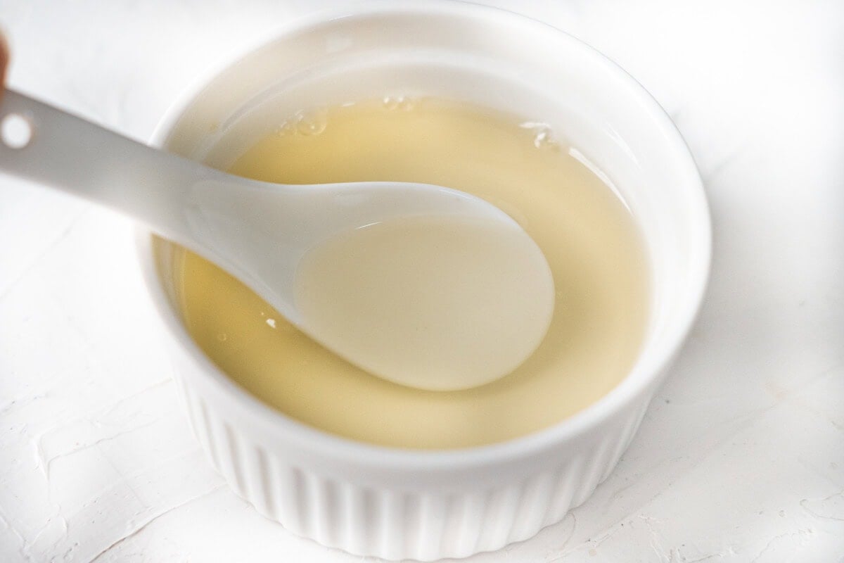 Honey sauce in a bowl. 