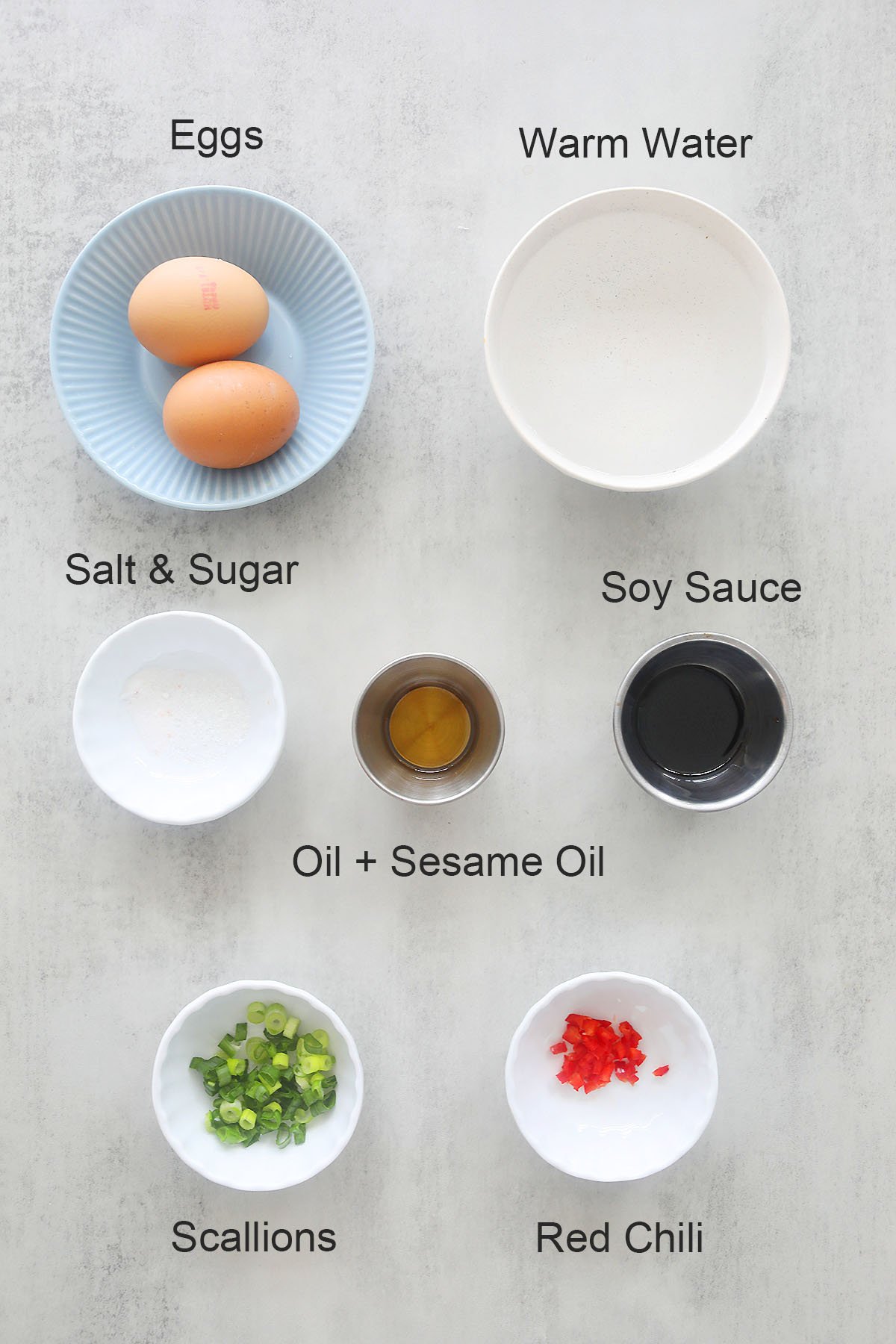 Ingredients for Chinese steamed eggs.