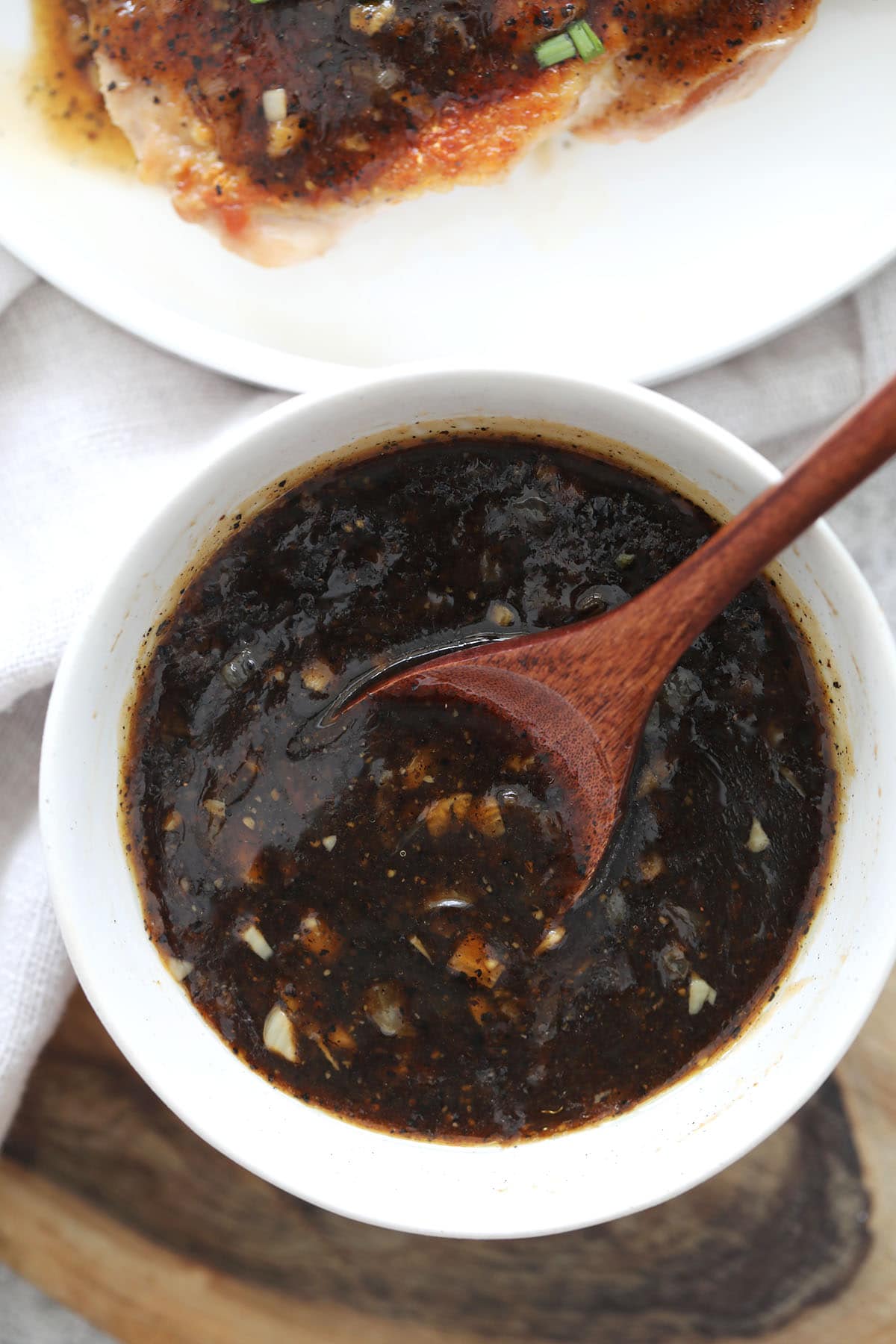 Black pepper sauce served with pan-fried chicken.