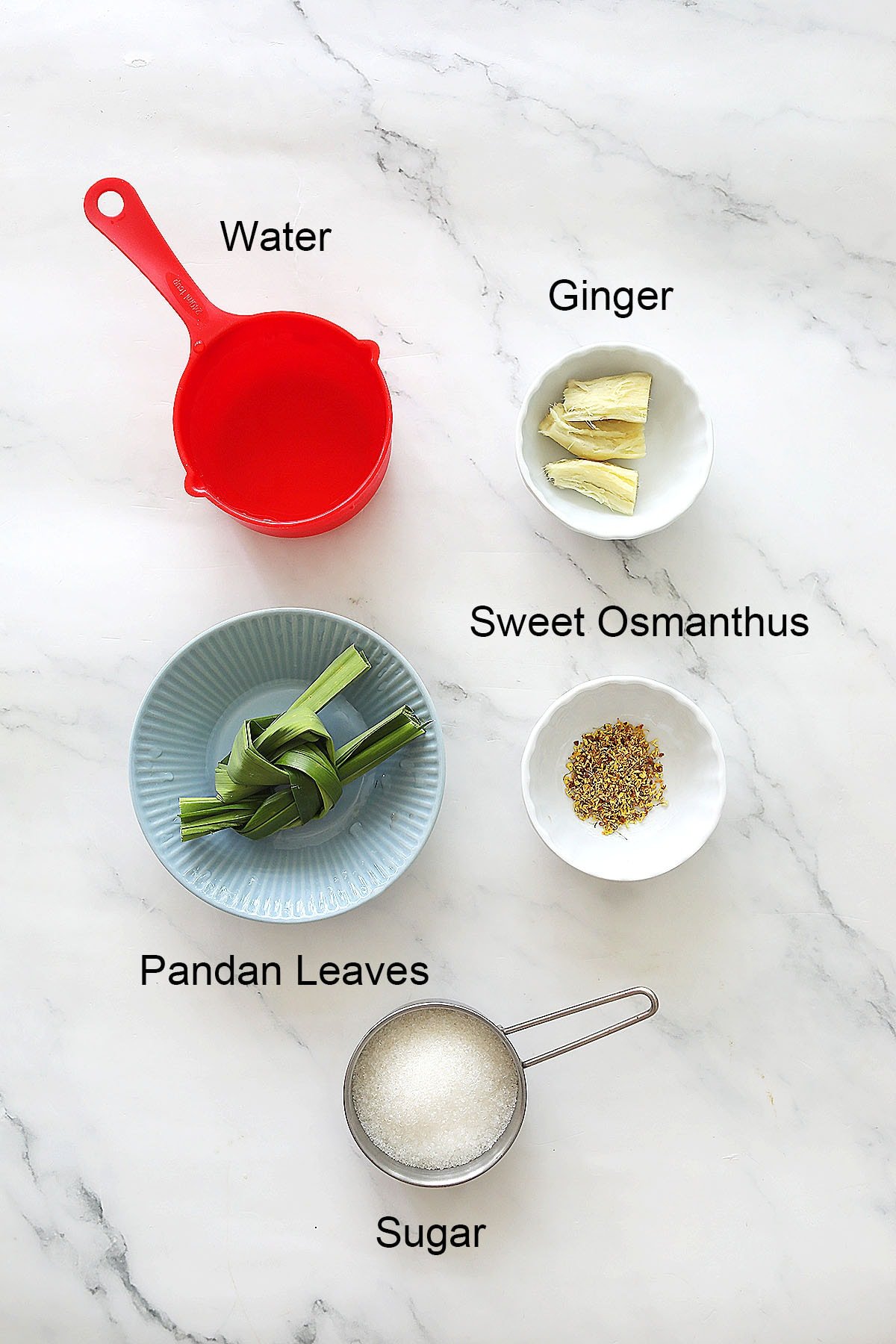 Ingredients for sweet ginger soup.