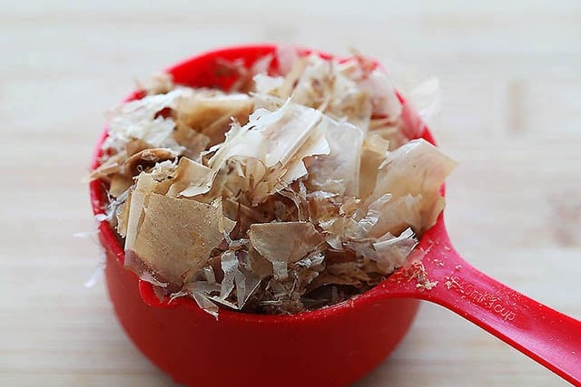 Bonito flakes in a measuring cup.