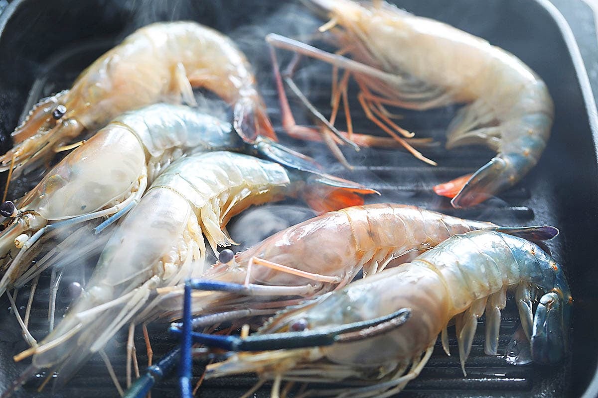 Shrimp on a grill pan.