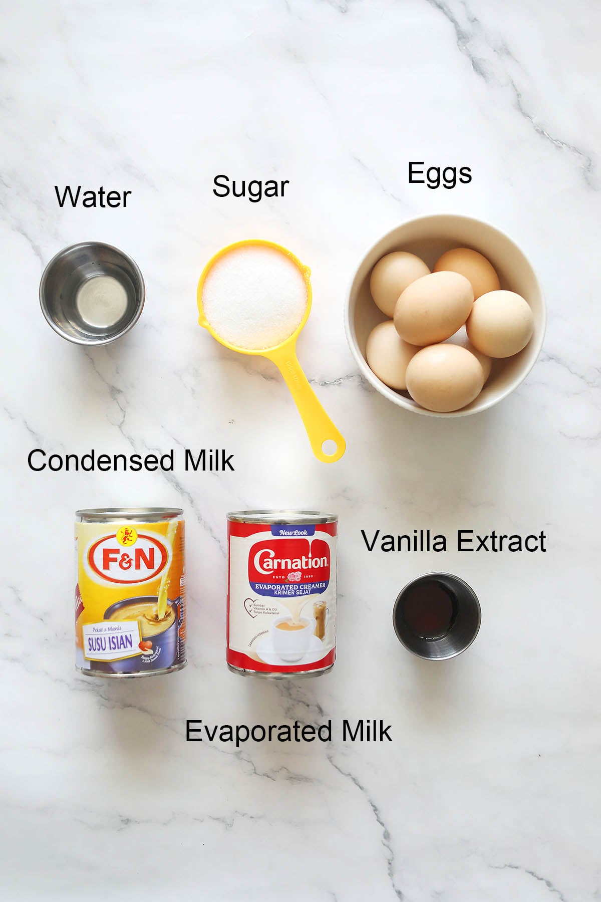 Ingredients for quesillo.