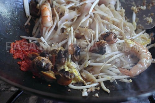 Penang Fried Flat Noodles