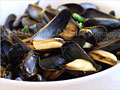 Mussels in Red Curry Sauce