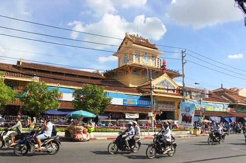 Cho Lon Market, Saigon