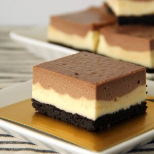 Nutella Cheesecake Bars