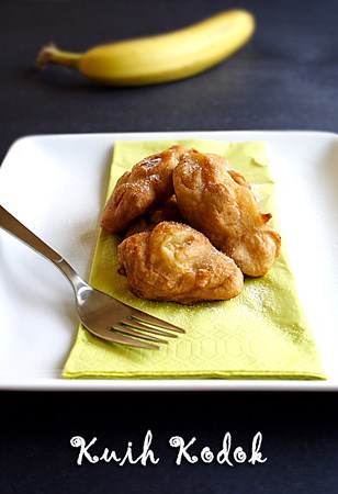 Malaysian Fried Banana Fritters (Kuih Kodok) - Rasa Malaysia