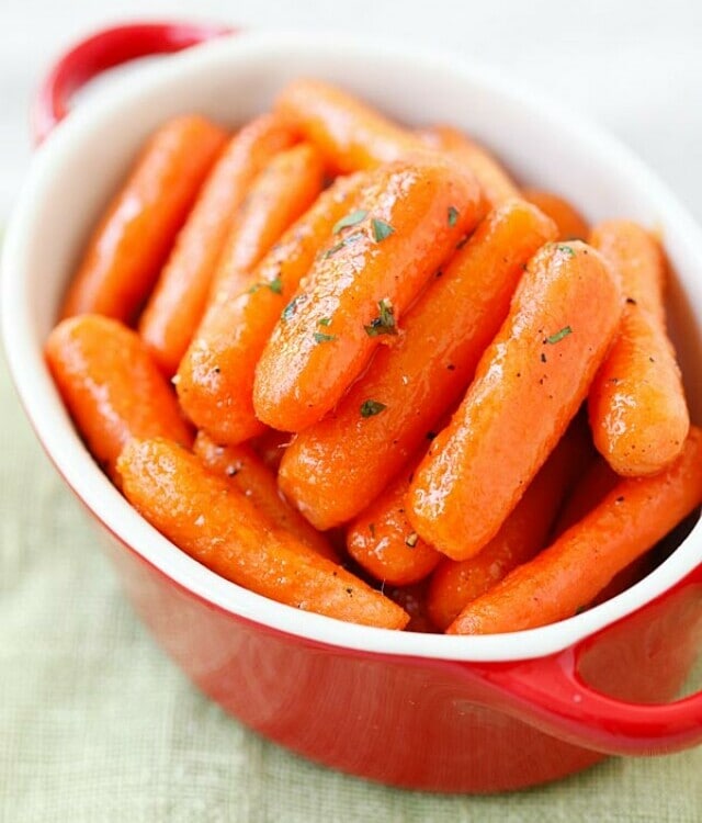 cropped-maple_butter_roasted_baby_carrots1.jpg